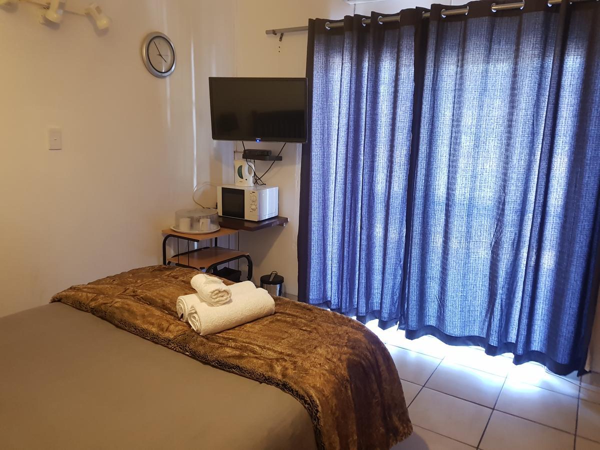 Kgosi Lodge Кимберли Экстерьер фото