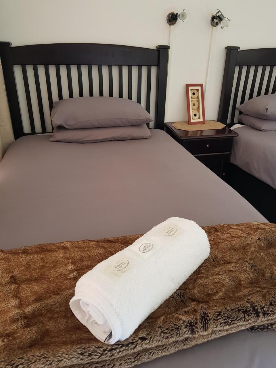 Kgosi Lodge Кимберли Экстерьер фото